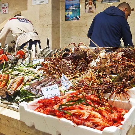 Central! Terrace! Easy Parking! Cagliari